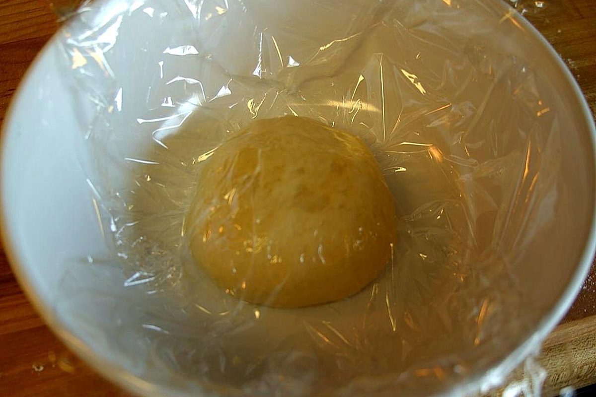 Pizzabunn — kald deig, varm plate